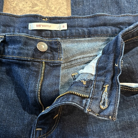 Levi's 515 Bootcut Dark Blue Jeans - Picture 3 of 6